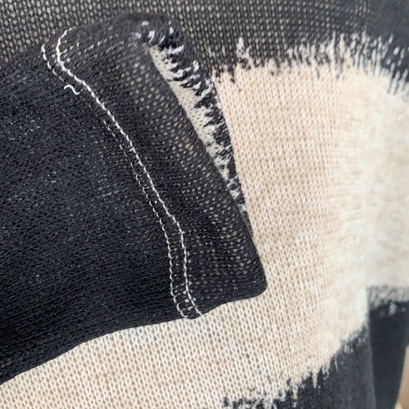 ❌DONATED❌Cherish Black White Stripe Drop Shoulders Boxy Tunic Top - Picture 8 of 12